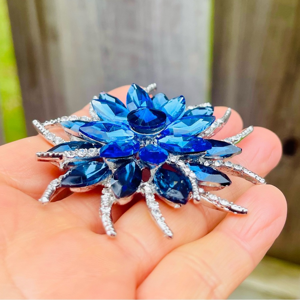 Large Blue Brooch Large Rhinestone Brooch Pin - Picture 5 of 6